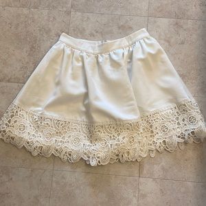 Express white skirt - with pockets!